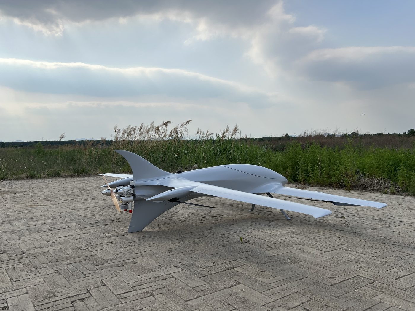 AT-G18Y Hybrid-Electric VTOL Fixed-Wing UAV photo 6
